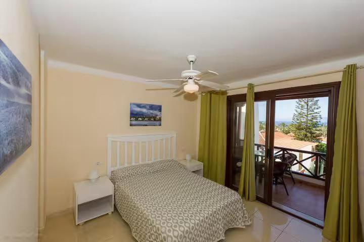 Apartment In Playa De Las Americas 1 Ngoại thất bức ảnh