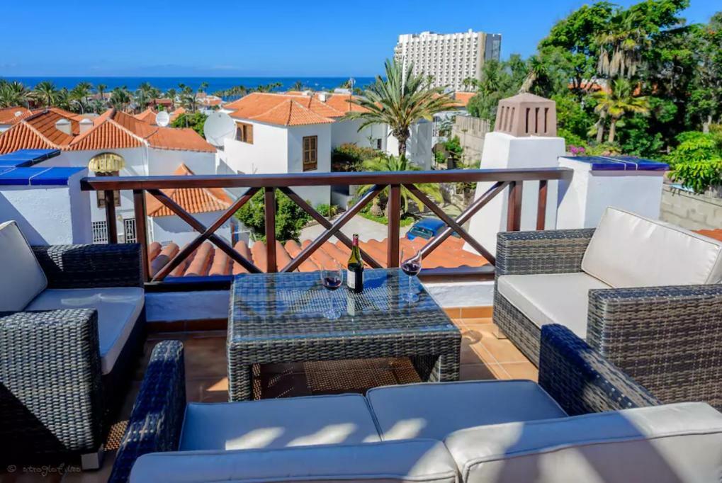 Apartment In Playa De Las Americas 1 Ngoại thất bức ảnh